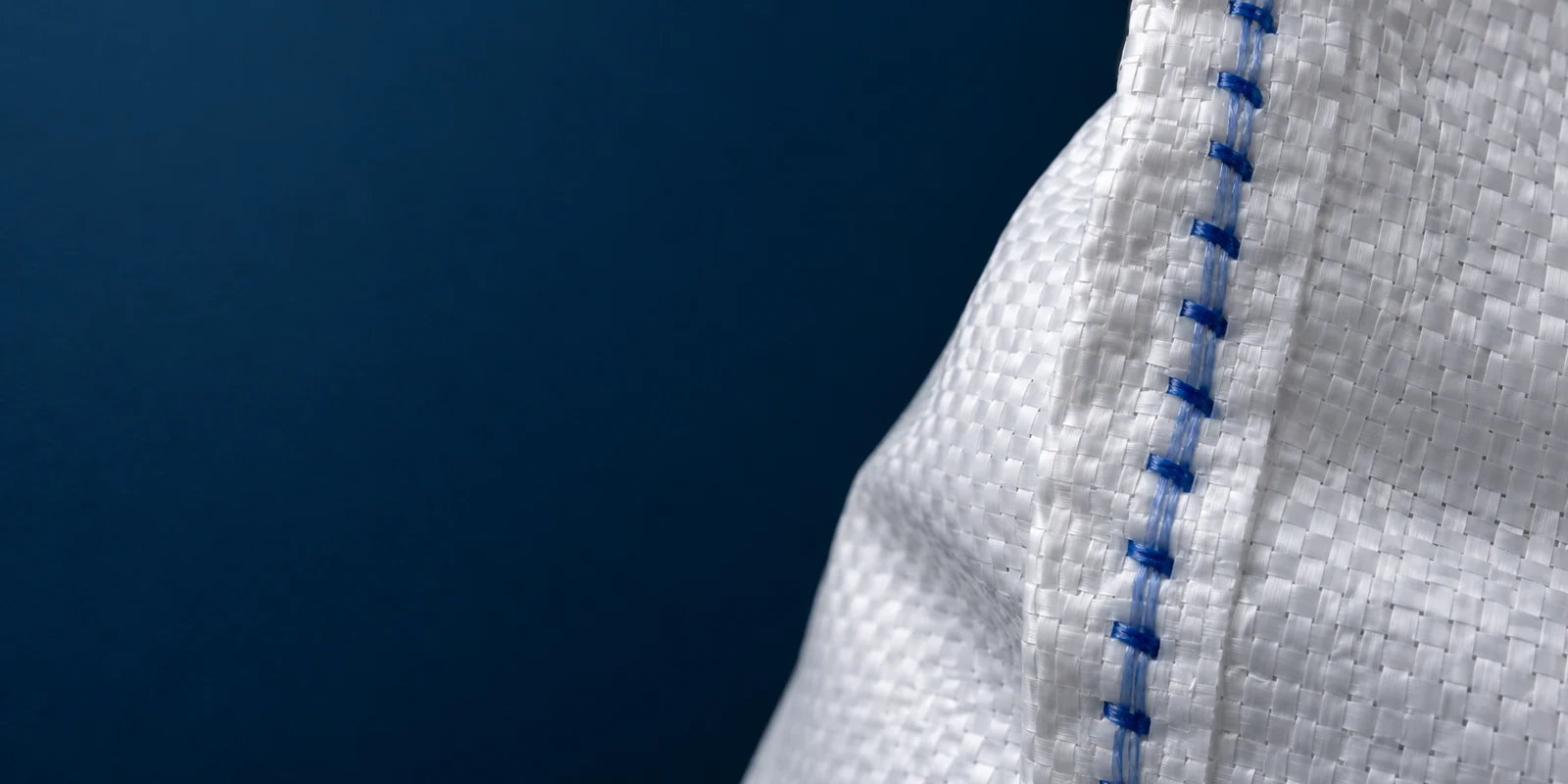 Close-up of woven-sack material (illustration)